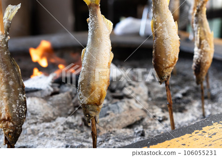 Charcoal-grilled sweetfish salt-grilled Charcoal-grilled sweetfish salt-grilled 106055231