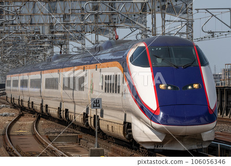 JR東日本新幹線E3系翼號駛入大宮站 JR東日本新幹線E3系翼號駛入大宮站 106056346