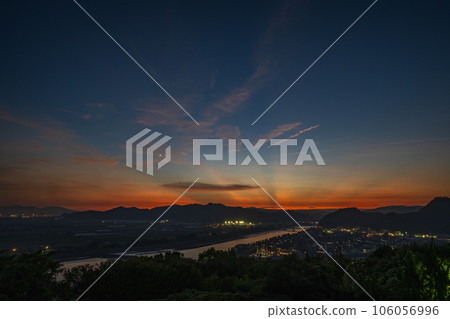 Beautiful sunset in Kasaoka city, Okayama prefecture, Japan 106056996