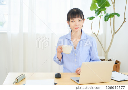 Woman doing telework Woman doing telework 106059577
