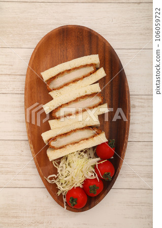delicious cutlet sandwich 106059722