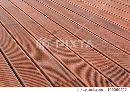 wet wood terrace floor background 106060752