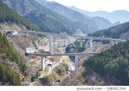 Saitama Prefecture Chichibu Loop Bridge Raiden Roppongi Bridge 106061304