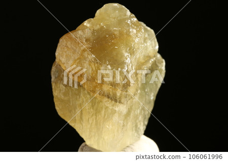 方解石/橄欖方解石 106061996