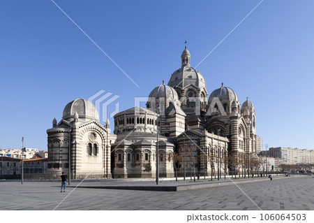 Marseille Cathedral 106064503