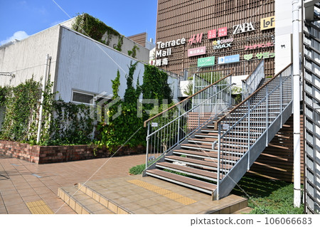 Shonan shopping malls and parks Shonan shopping malls and parks 106066683