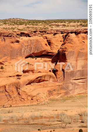 Surrounding Hills Canyon De Chelly Surrounding Hills Canyon De Chelly 106069191