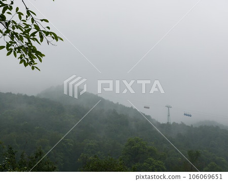 gondola in fog gondola in fog 106069651