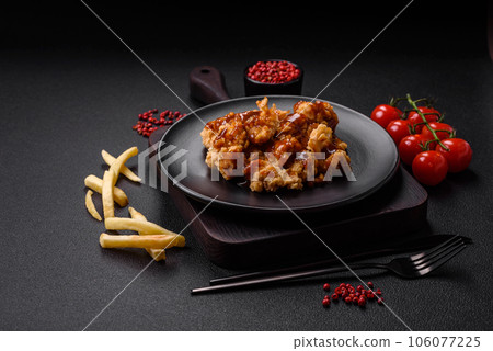 Delicious juicy grilled chicken meat bites with salt, spices and herbs Delicious juicy grilled chicken meat bites with salt, spices and herbs 106077225