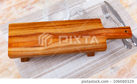 Natural wood board for serving appetizers, bread or desserts Natural wood board for serving appetizers, bread or desserts 106080329