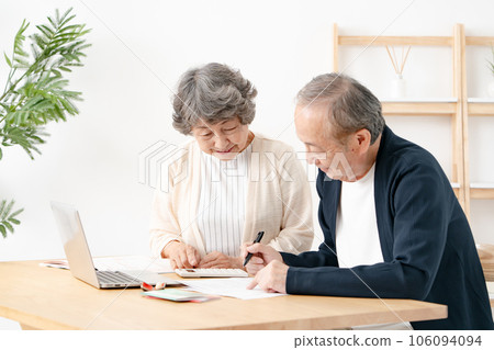 Senior couple to end their lives Senior couple to end their lives 106094094