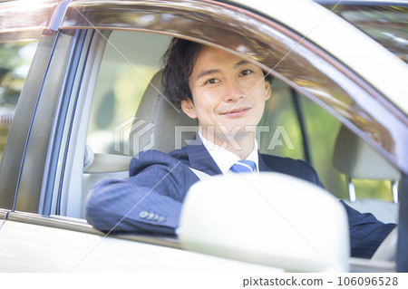 駕駛汽車的商人 106096528