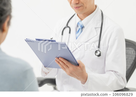 Medical image face-to-face 106096829