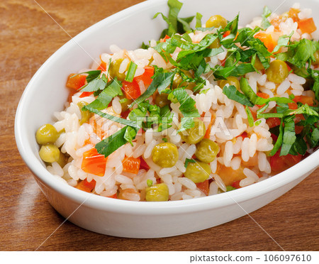 riso e verdure 106097610