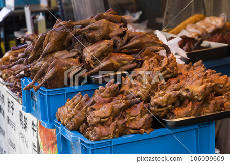 市場上的中式配菜 市場上的中式配菜 106099609