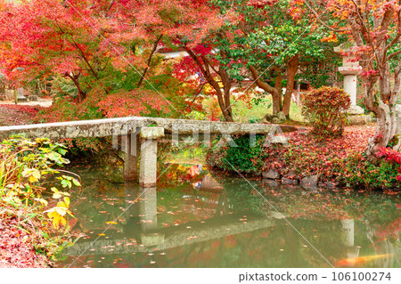 足森藩主大名庭園 深秋錦水園 秋葉庭園和池塘 岡山縣岡山市北區足森 6 號 106100274