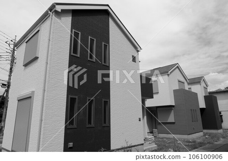 Suburban condominium Suburban condominium 106100906