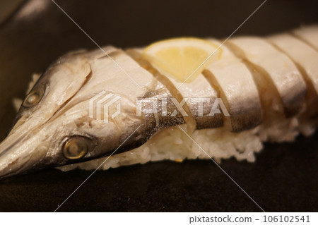 鐮須壽司 106102541