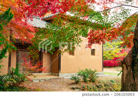 木下俊玄的出生地 長山門和紅葉 岡山縣岡山市北區足森 4 號 106103003