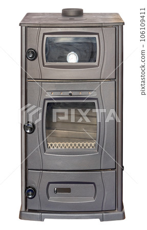 Cast iron stove, boiler-fireplace with a water circuit. Cast iron stove, boiler-fireplace with a water circuit. 106109411