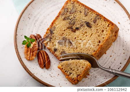 Traditional brown sugar pecan cake, bundt pan 106112942