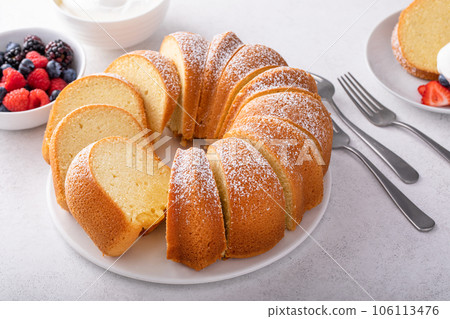 Pound cake, traditional vanilla or sour cream flavor Pound cake, traditional vanilla or sour cream flavor 106113476