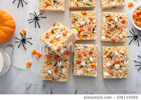 Rice cereal treats for Halloween with festive sprinkles 106114009