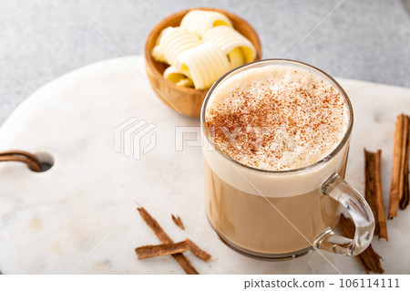 Bulletproof coffee with grass fed butter and MCT oil 106114111