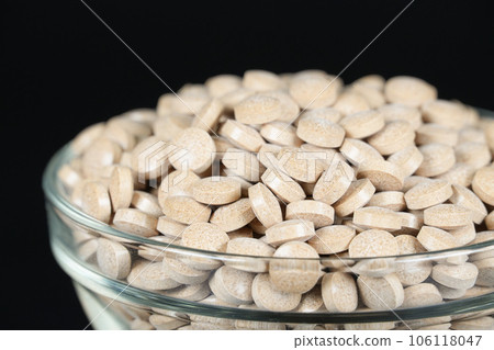 補充棕色片黑色背景 補充棕色片黑色背景 106118047