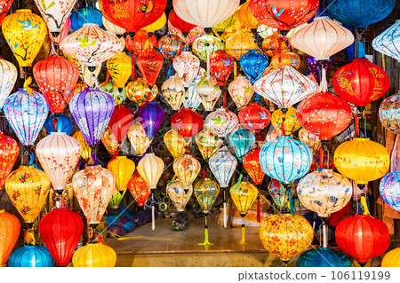 Hoi An colorful lanterns 106119199