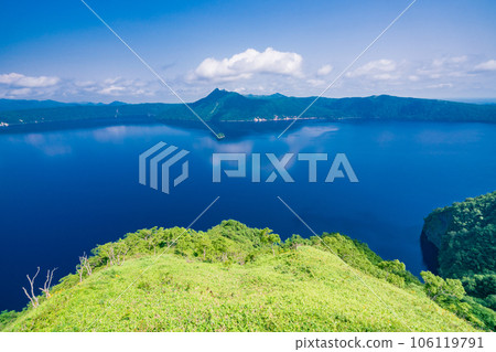 （北海道）從摩週湖第三展望台看到的摩週湖 106119791