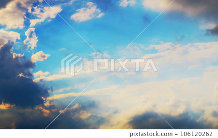 Sunset scenery near Kawaguchi City, Saitama Prefecture Sunset scenery near Kawaguchi City, Saitama Prefecture 106120262