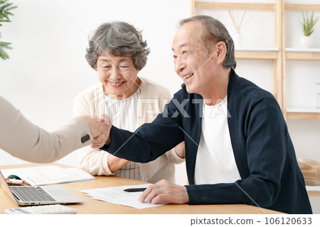 Life plan consultation End of life Senior Life plan consultation End of life Senior 106120633