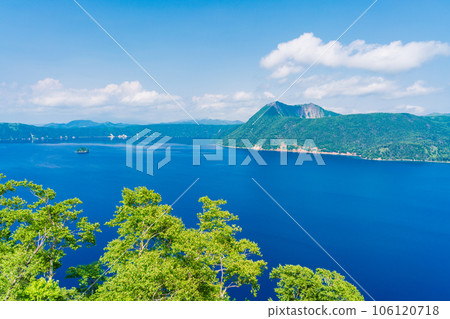 (Hokkaido) Lake Mashu seen from Lake Mashu No. 1 Observatory (Hokkaido) Lake Mashu seen from Lake Mashu No. 1 Observatory 106120718