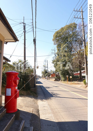 Ryugasaki, Ibaraki Scenery with a round mailbox (former Yahara Post Office) Ryugasaki, Ibaraki Scenery with a round mailbox (former Yahara Post Office) 106121049