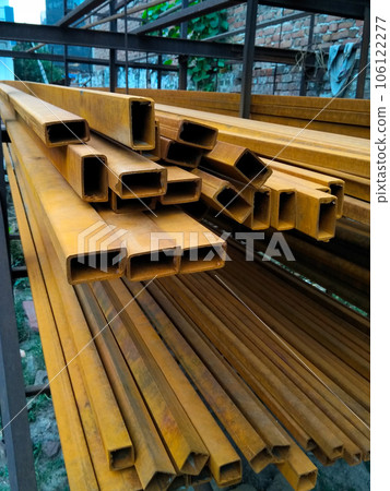 A picture of rusted steel pipes with selective focus A picture of rusted steel pipes with selective focus 106122277