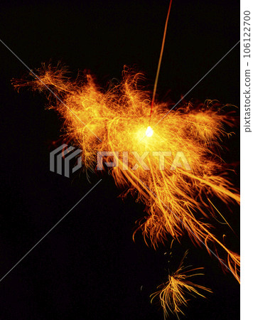 用慢速快門拍攝煙花 用慢速快門拍攝煙花 106122700