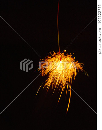 用慢速快門拍攝煙花 用慢速快門拍攝煙花 106122753