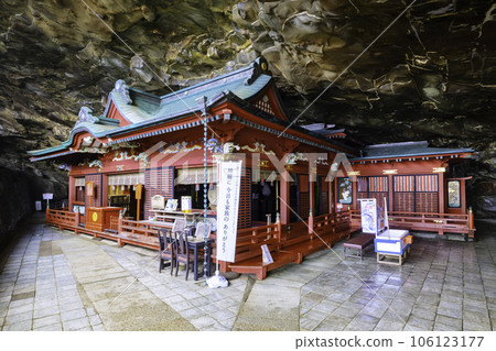牛島神社(宮崎縣日南市),罕見的山洞內的神社 牛島神社(宮崎縣日南市),罕見的山洞內的神社 106123177