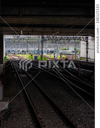 Overlooking the depot at Karakida Station on the Odakyu Line 106125583