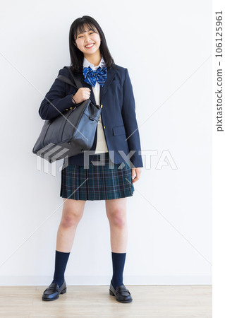 穿制服的女學生高中初中 106125961