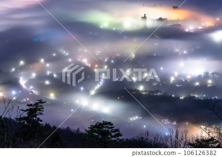 「埼玉縣」秩父的雲海夜景，夢幻般的景色 106126382