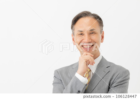 Businessman portrait 106128447