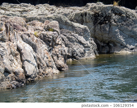 Toryu-nada (Kato City, Hyogo Prefecture) in summer (August). A scenic spot in the midstream of the Kako River. Toryu-nada (Kato City, Hyogo Prefecture) in summer (August). A scenic spot in the midstream of the Kako River. 106129354
