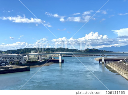 [熊本縣天草市] 晴朗的天草瀨戶大橋 106131363