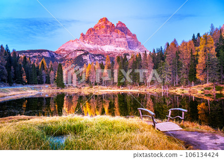 Picturesque landscape with famous lake Antorno 106134424