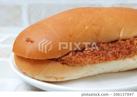Bread, mince cutlet, bread, food, food, mince cutlet bread, breakfast, light meal, fried food, western food, cafe, meal Bread, mince cutlet, bread, food, food, mince cutlet bread, breakfast, light meal, fried food, western food, cafe, meal 106137847