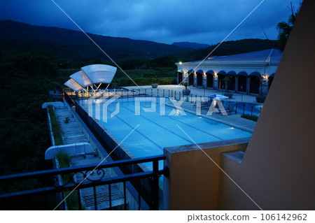 游泳池 游泳池 106142962