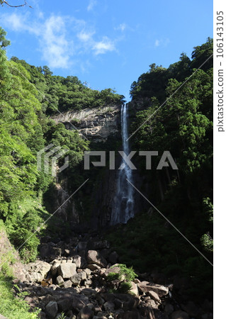 Nachi's waterfall 106143105