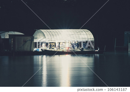 Takiya fishing is a traditional fishing method practiced at Lake Hamana in Hamamatsu City, Shizuoka Prefecture. Takiya fishing is a traditional fishing method practiced at Lake Hamana in Hamamatsu City, Shizuoka Prefecture. 106143187